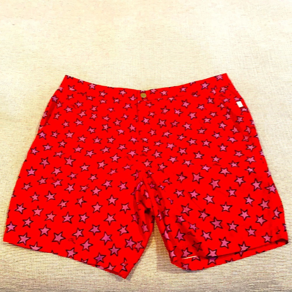 Onia men’s Calder 7.5 special edition star print.
